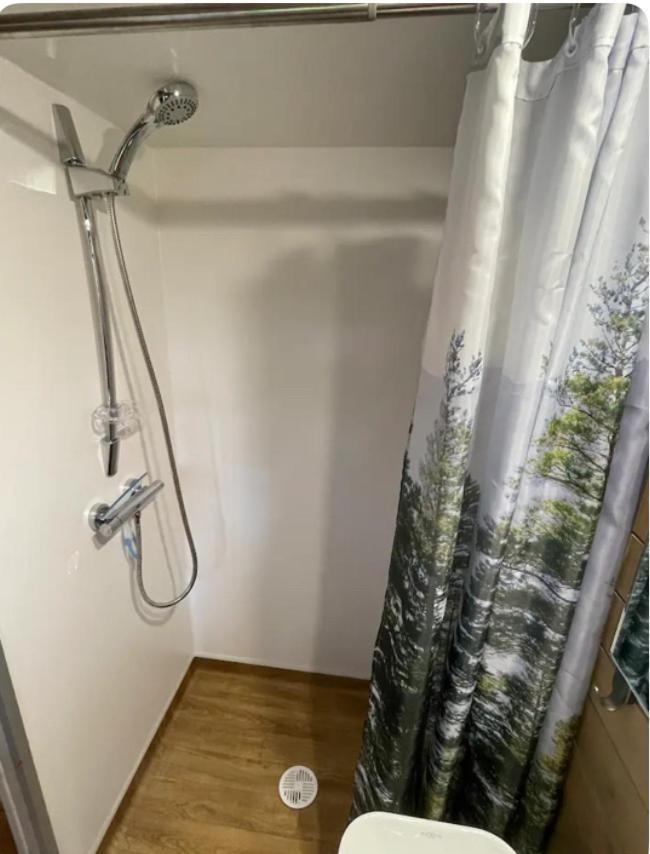 בית הארחה רושפורט 	La Tiny House De Nanou מראה חיצוני תמונה